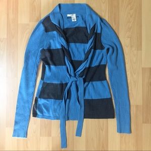 Striped & Braided DKNY Cardigan 💙🖤